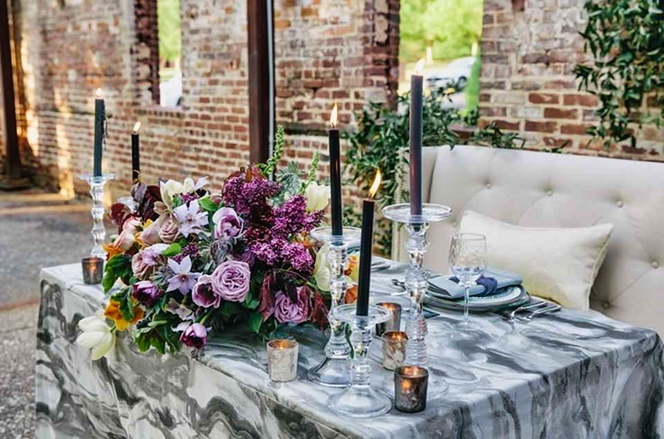 sweetheart table decor