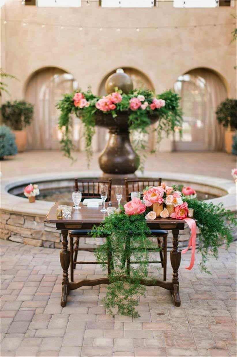 sweetheart table decor2