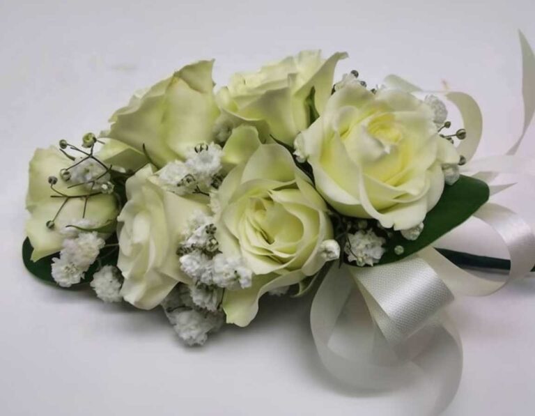 how to make a wrist corsage